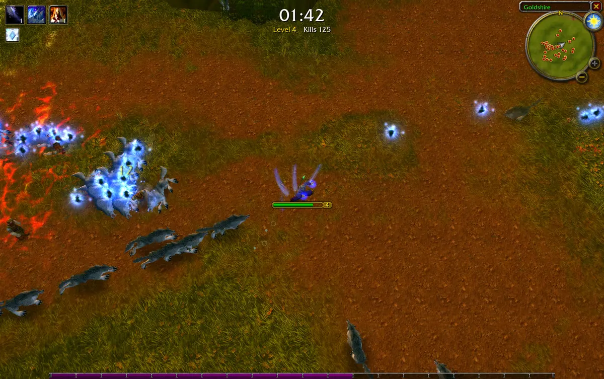 Azeroth Survivors hero fighting a pack of enemies during a run